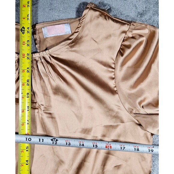 C+D+M Womens Silky Bronze Ruching on Sleeves Sz Medium - Picture 8 of 9